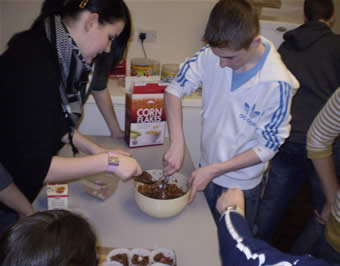 Making Crispy cakes